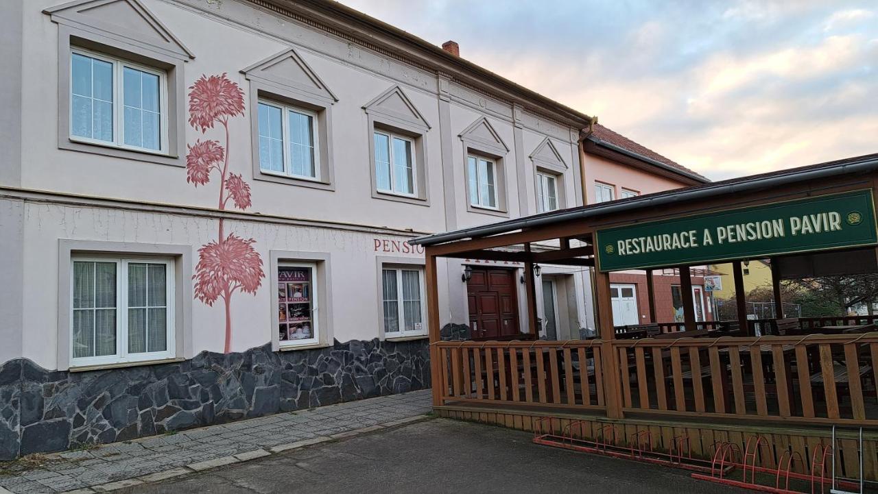Pension Pavir Zidlochovice Exterior foto